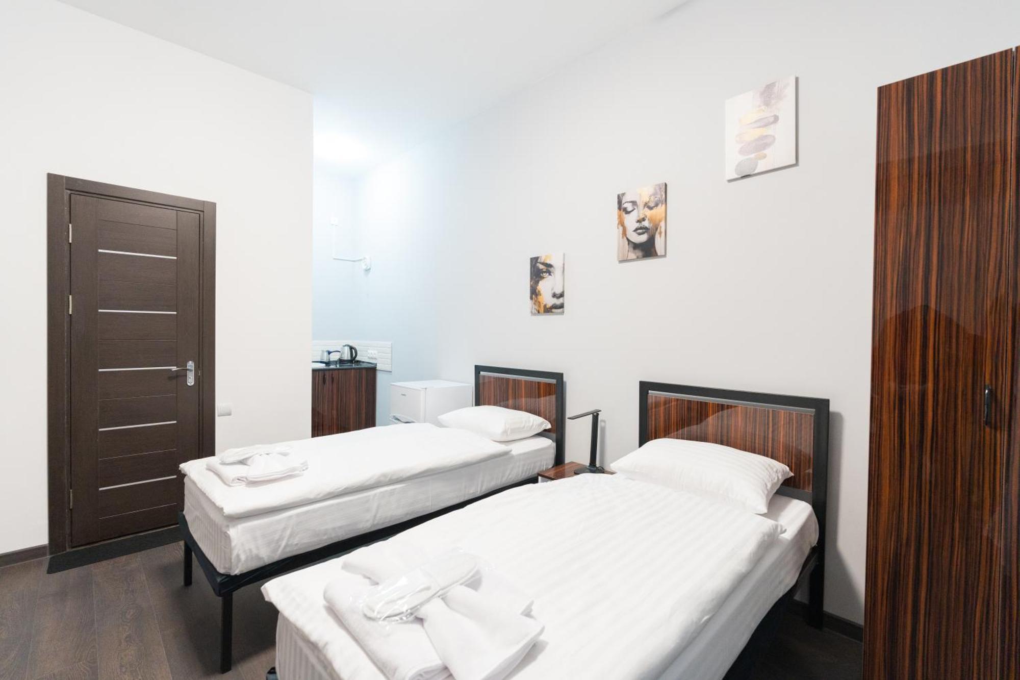 Gh Family Hotel Ереван Экстерьер фото