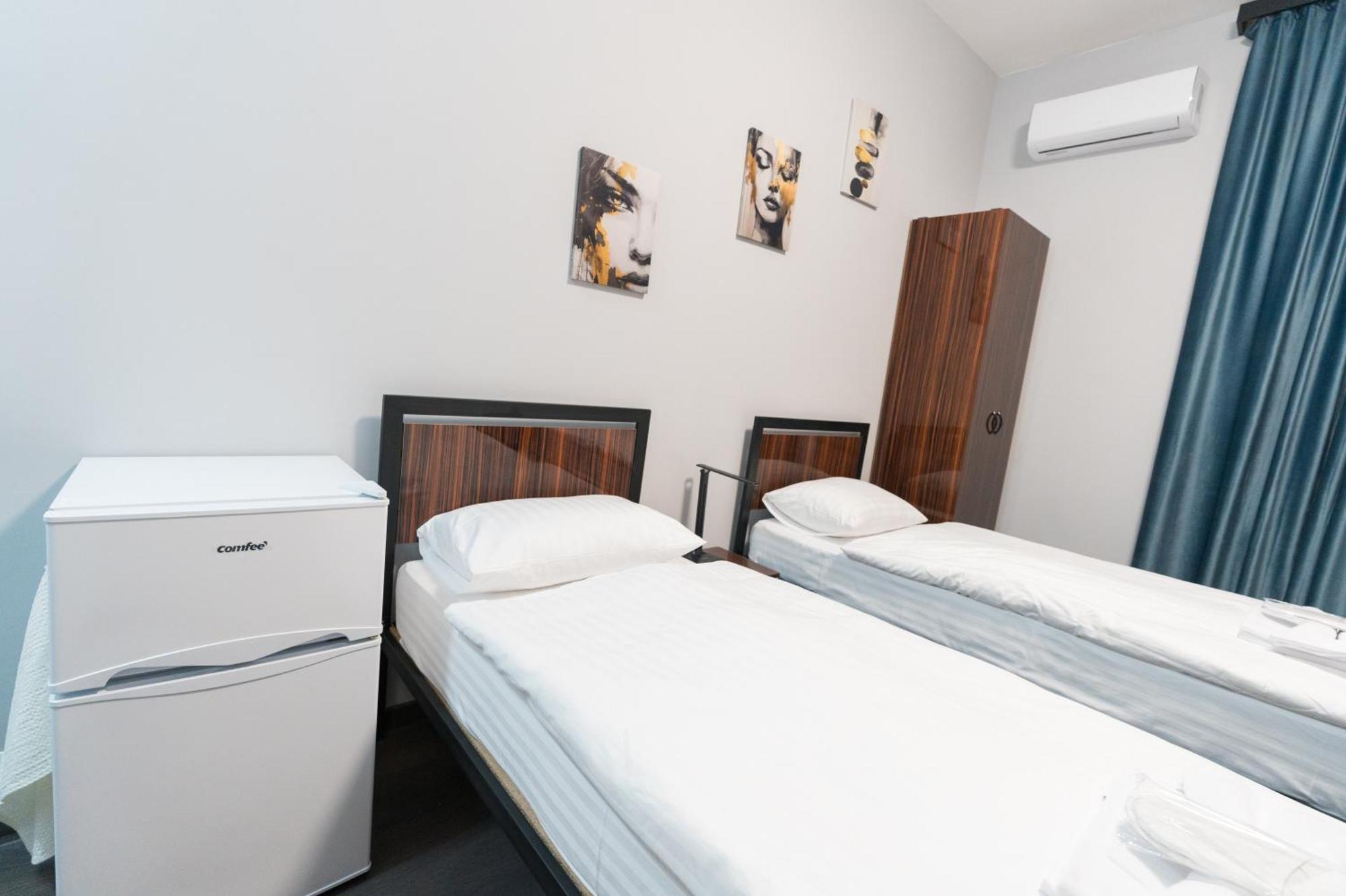 Gh Family Hotel Ереван Экстерьер фото